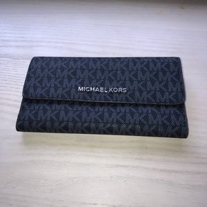 Michael Kors Tri-Fold Wallet